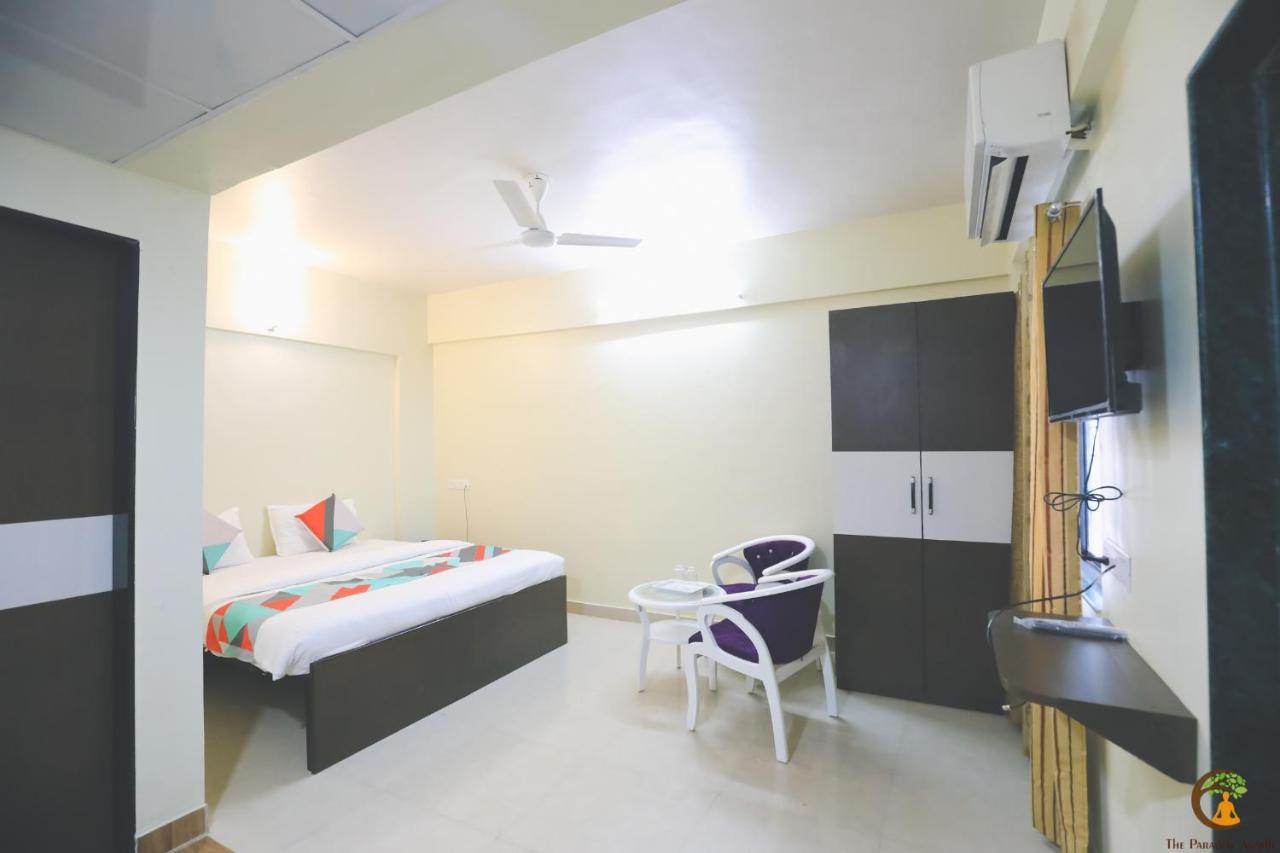 The Paradise Aundh Hotel Pune Exterior photo